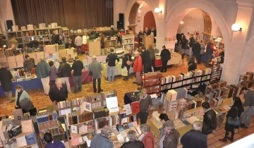 22ème Salon du livre ancien et d'occasion_Pernes-les-Fontaines