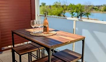 Lakeside Provence