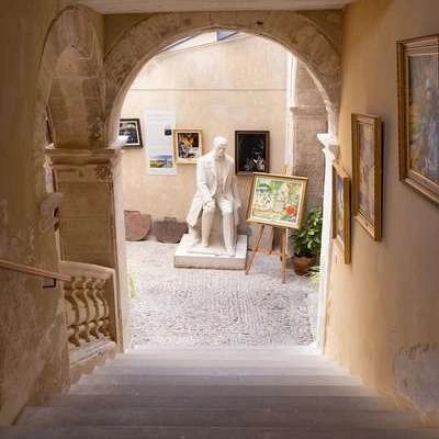 Maison Fléchier - Musée des Traditions Comtadines
