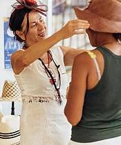 Journée festive autour du chapeau_Pernes-les-Fontaines